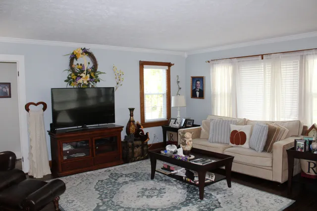 $499,900 | 352 Rickman Monterey Highway, Rickman, TN 38580