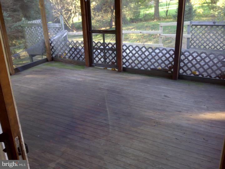 1602 Spruce Grove Road Oxford, PA 19363 - Photo 7 of 11 Patio