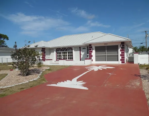 $2,400 | 2421 Ivanhoe Street, Port Charlotte, FL 33952