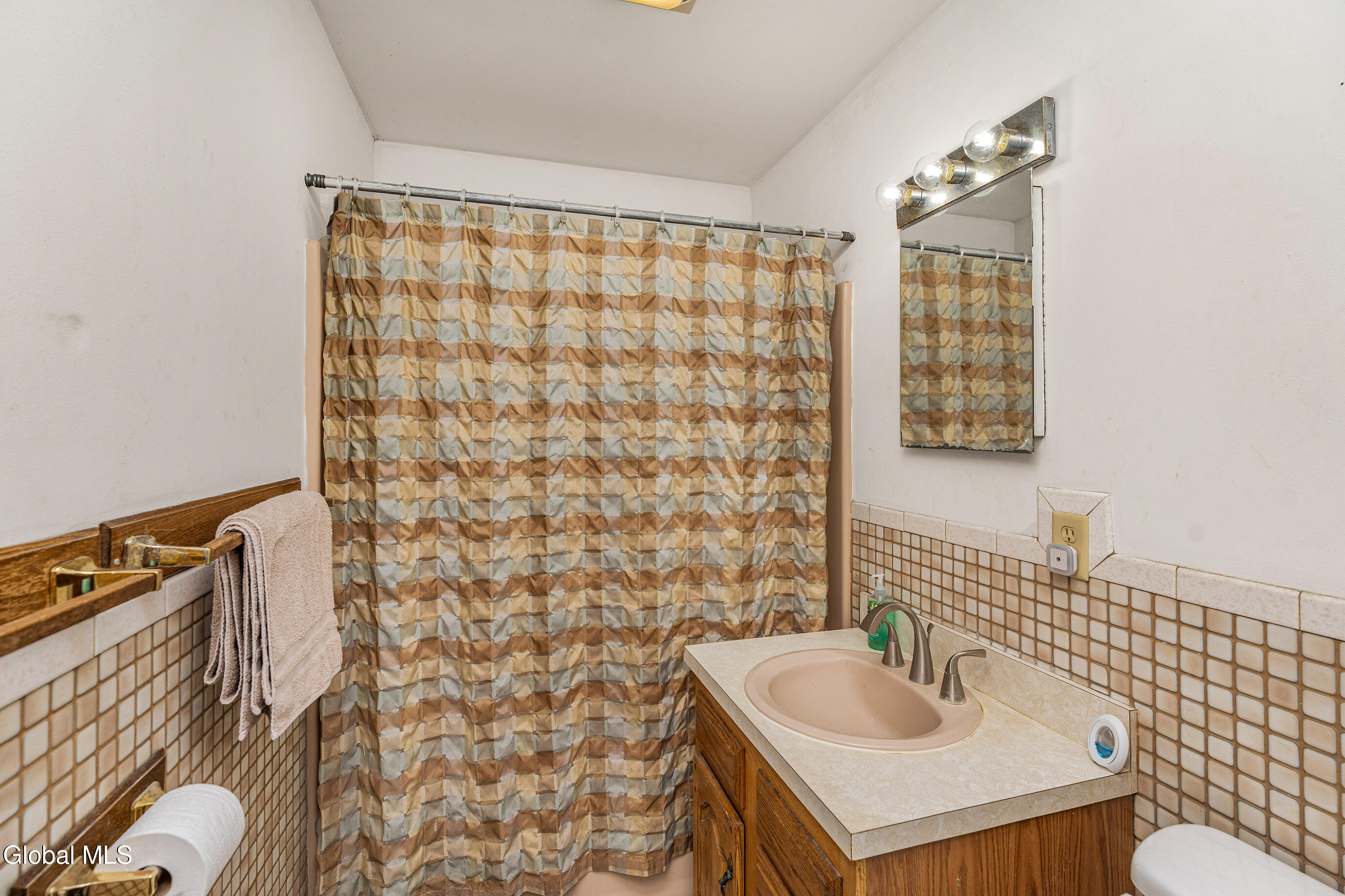 75 Wyche Road New Baltimore, NY 12192 - Photo 34 of 64 049-75-Wyche-Road-West-Coxsackie-NY-1219