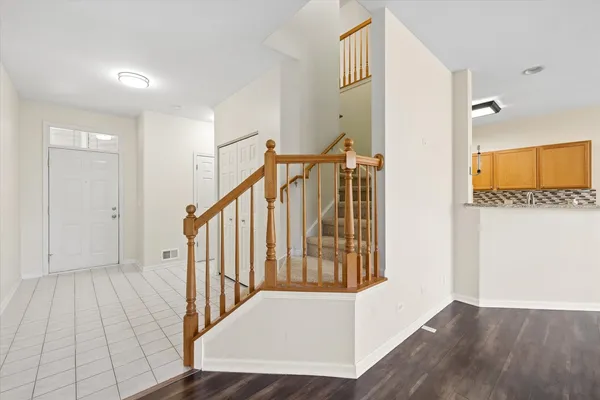 $359,900 | 2966 Talaga Drive, Unit 2966, Algonquin, IL 60102