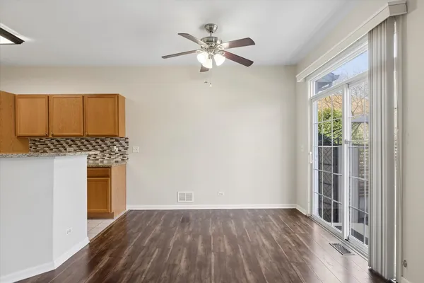 $359,900 | 2966 Talaga Drive, Unit 2966, Algonquin, IL 60102