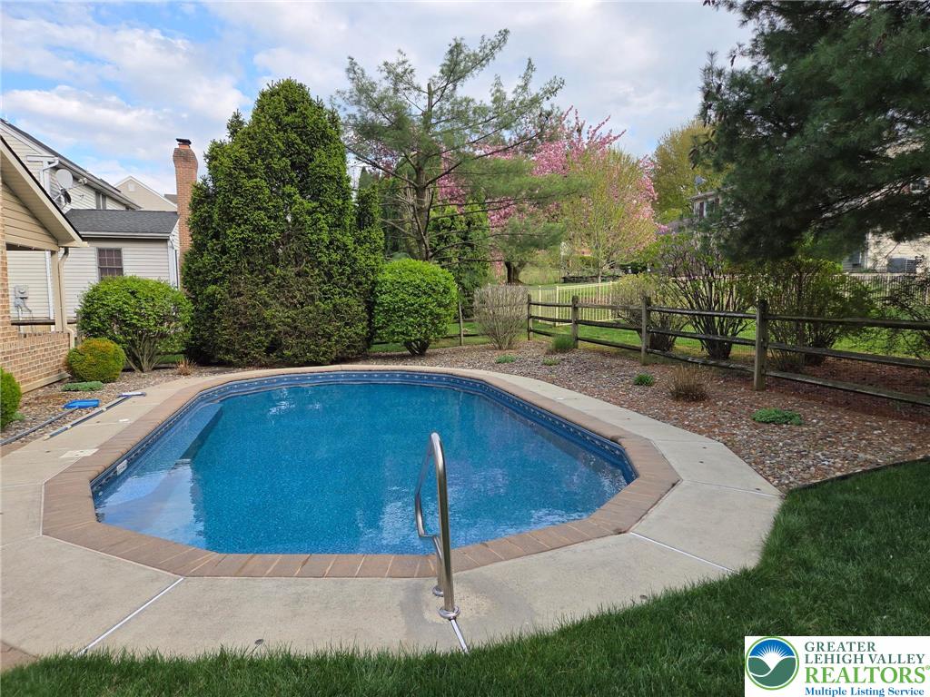 1000 Kressler Road Allentown, PA 18103 - Photo 13 of 33 Gallery Image 13