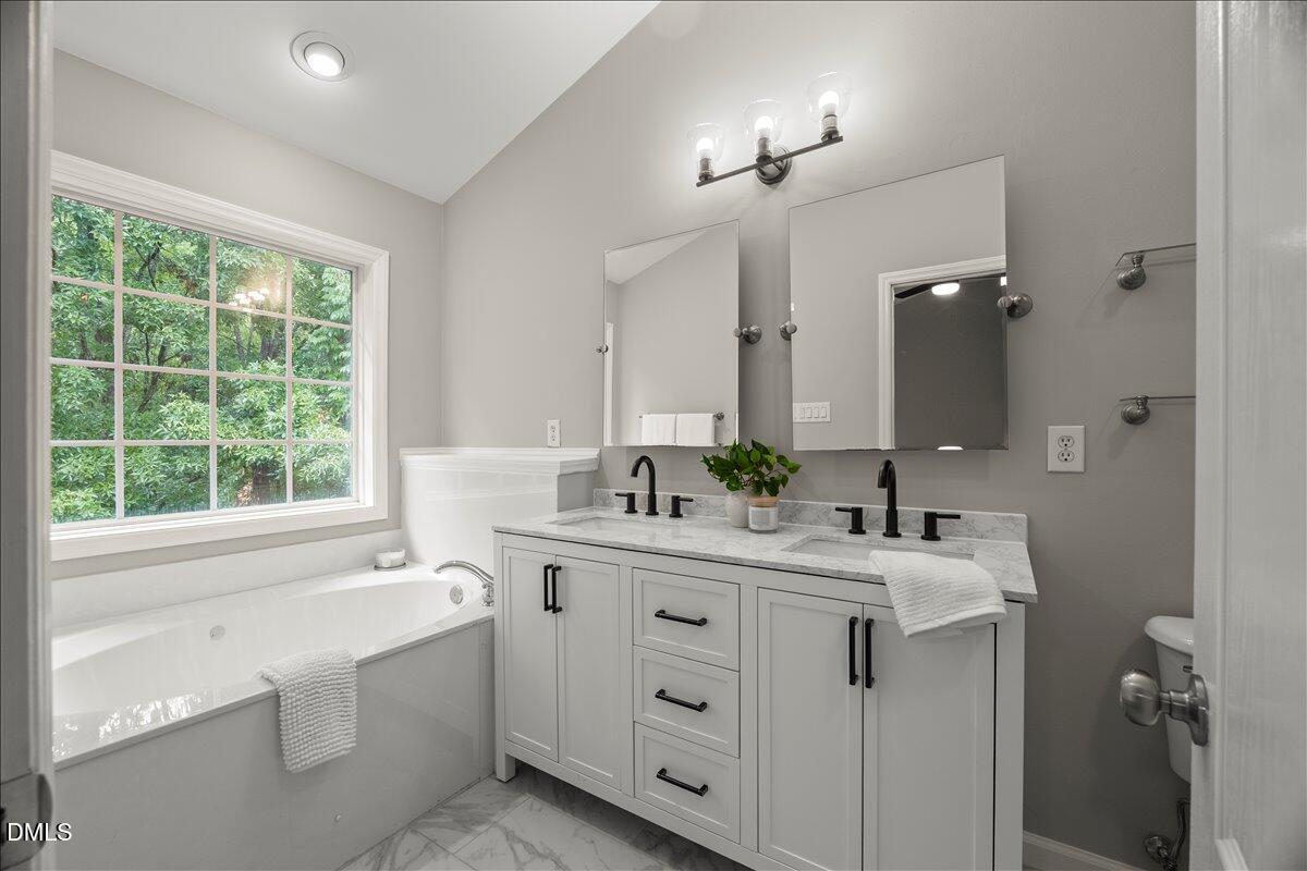 6733 Middleboro Drive Raleigh, NC 27612 - Photo 18 of 21 43-P1112031