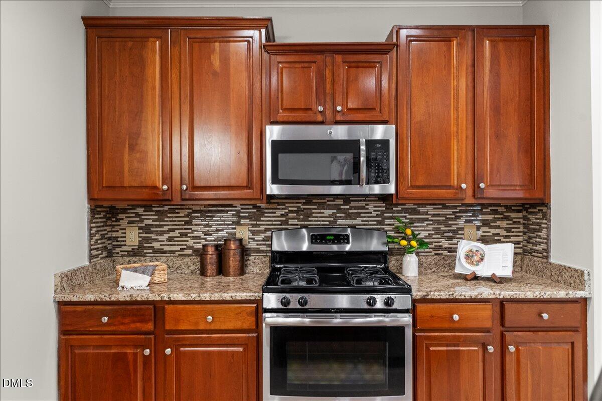 6733 Middleboro Drive Raleigh, NC 27612 - Photo 8 of 21 30-P1101980