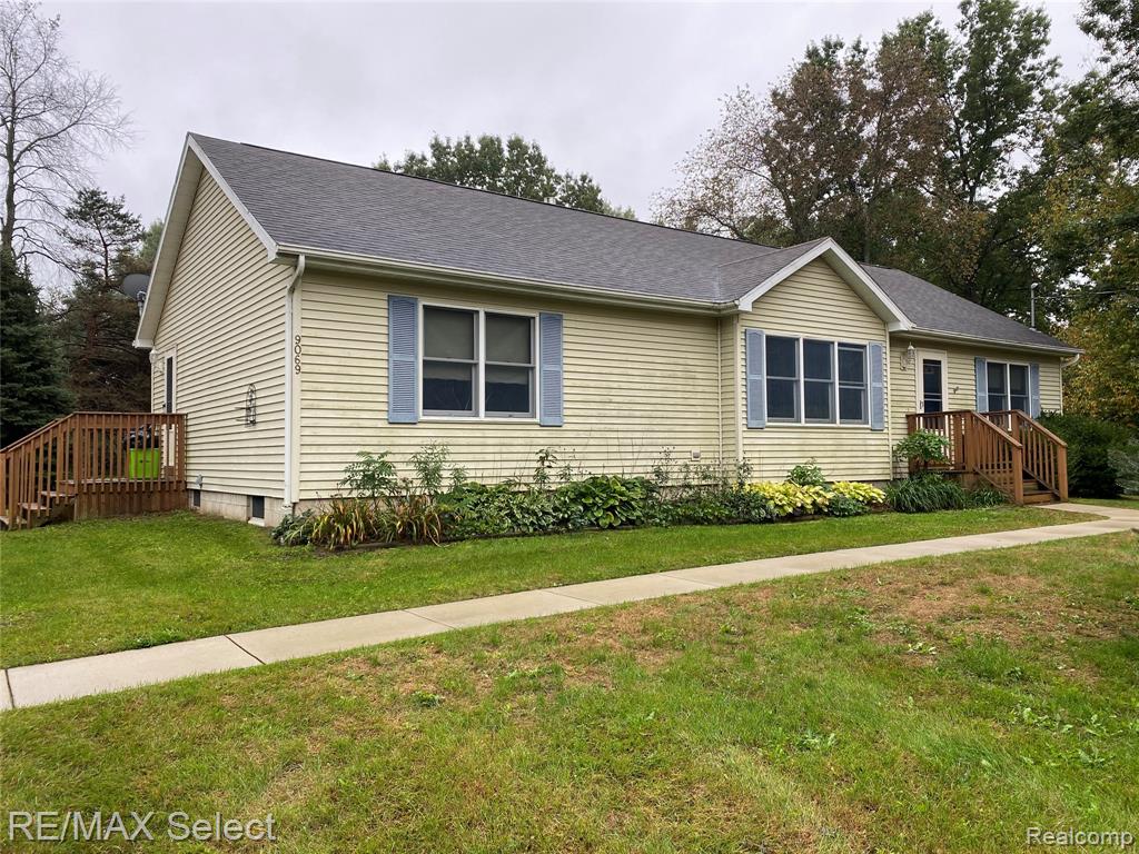 9069 West Frances Road Flushing, MI 48433 - Photo 5 of 20