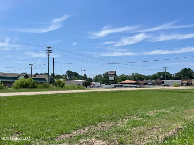 $475,000 | 2167 Highway 471, Brandon, MS 39047