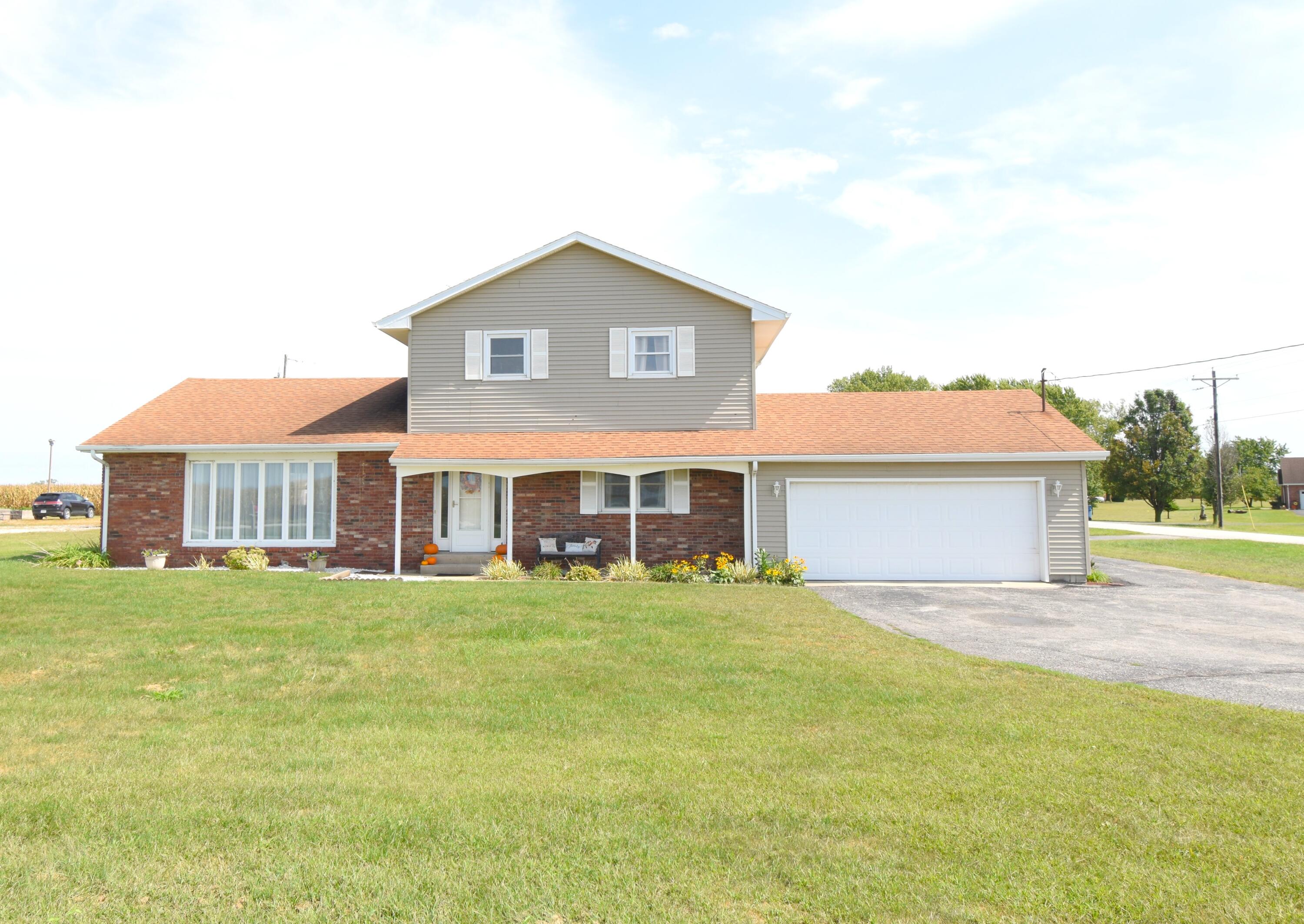 8733 Highway 231 Rensselaer, IN 47978 - Photo 1 of 62 3000x2126