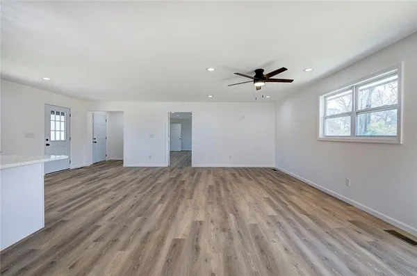 $345,000 | 516 Baxter Road Southeast, Calhoun, GA 30701