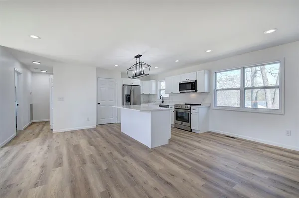 $345,000 | 516 Baxter Road Southeast, Calhoun, GA 30701