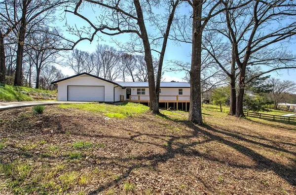 $345,000 | 516 Baxter Road Southeast, Calhoun, GA 30701