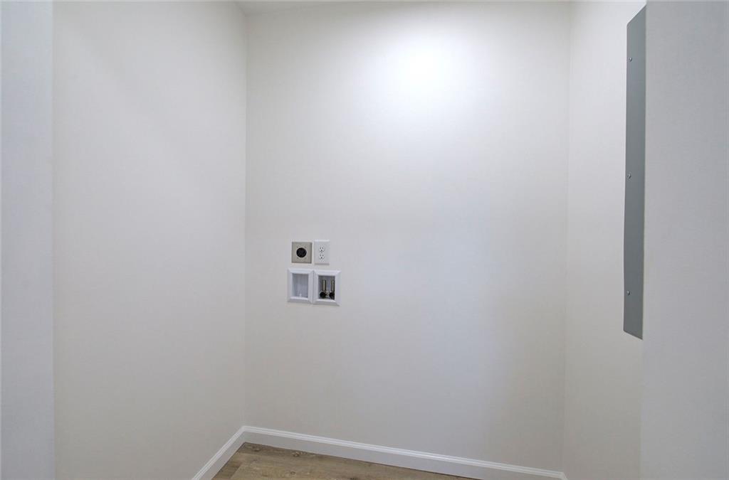 516 Baxter Road Southeast Calhoun, GA 30701 - Photo 35 of 47 a view of a small space