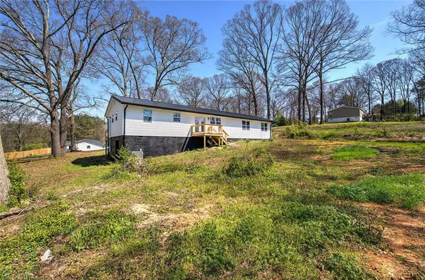 $345,000 | 516 Baxter Road Southeast, Calhoun, GA 30701