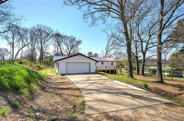$345,000 | 516 Baxter Road Southeast, Calhoun, GA 30701