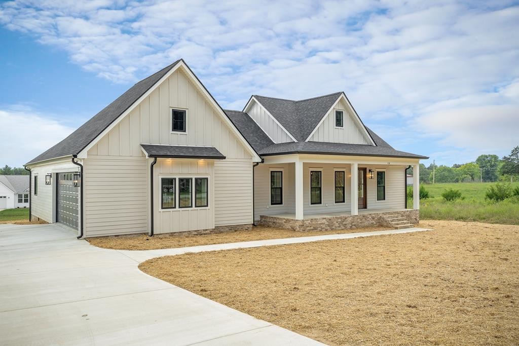 138 Bilbrey Road Livingston, TN 38570 - Photo 1 of 53 Gallery Image 1