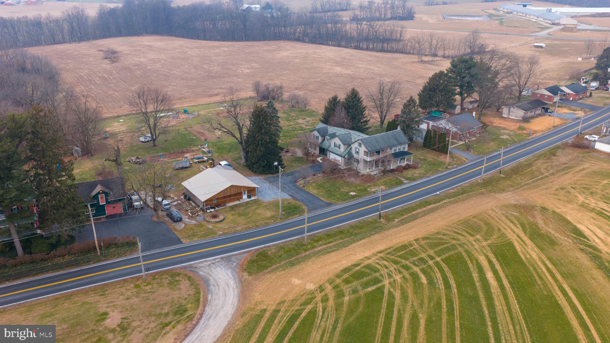 2788 North Colebrook Road Manheim, PA 17545 - Photo 2 of 84