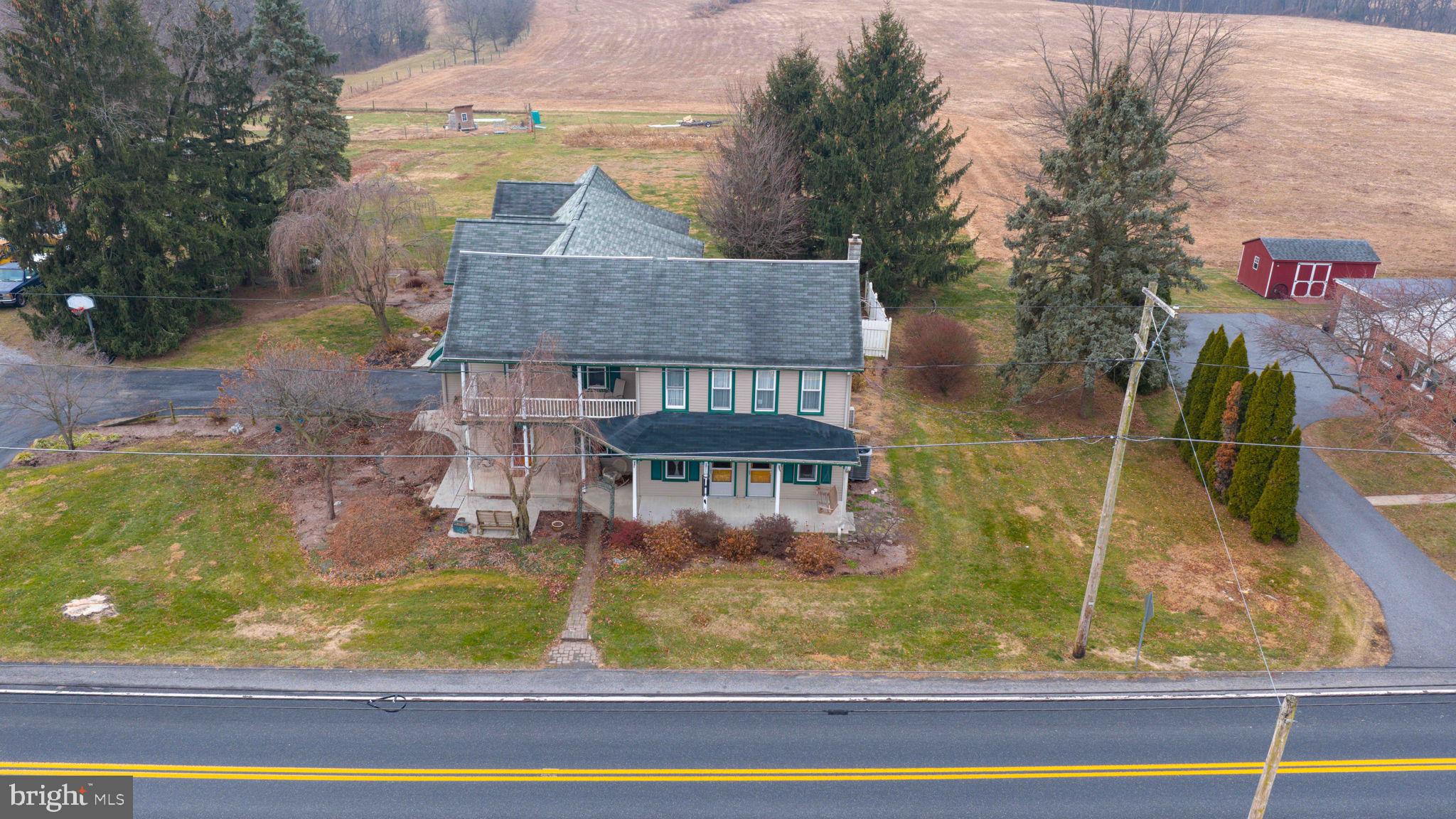 2788 North Colebrook Road Manheim, PA 17545 - Photo 5 of 84