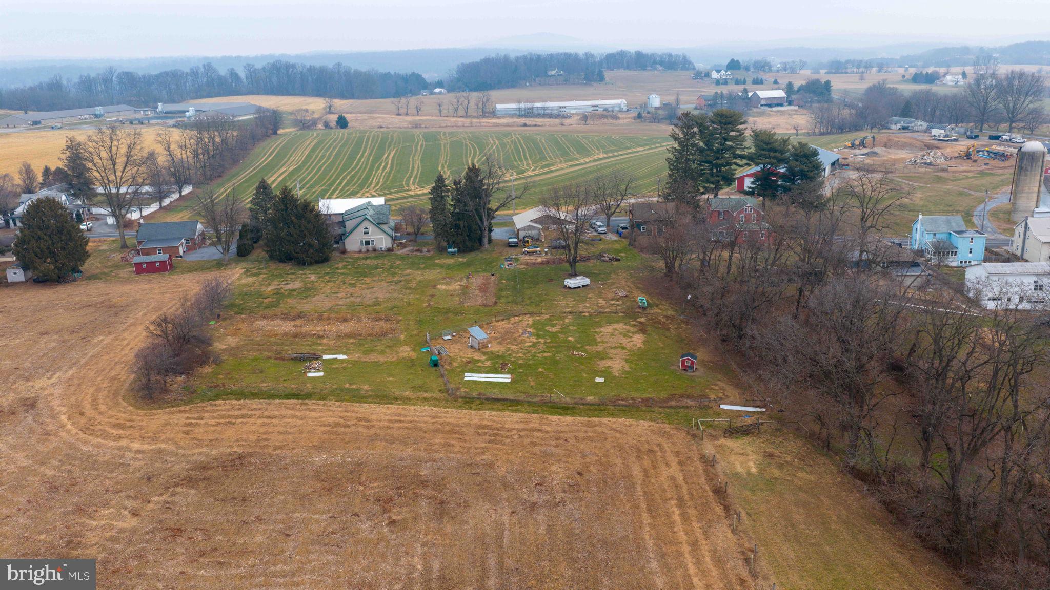 2788 North Colebrook Road Manheim, PA 17545 - Photo 7 of 84