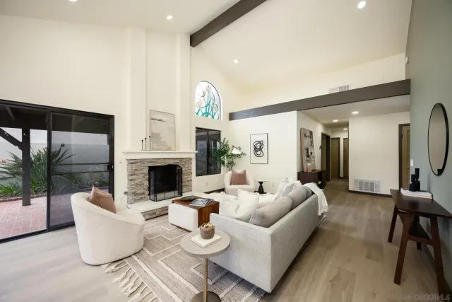 $1,149,000 | 17680 Caminito Balata, San Diego, CA 92128