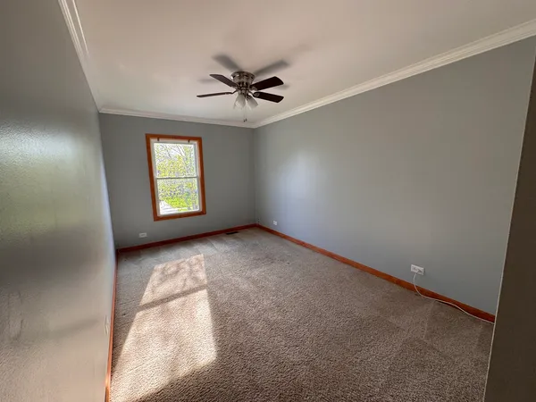 $3,200 | 1661 Estate Circle, Unit 1661, Naperville, IL 60565