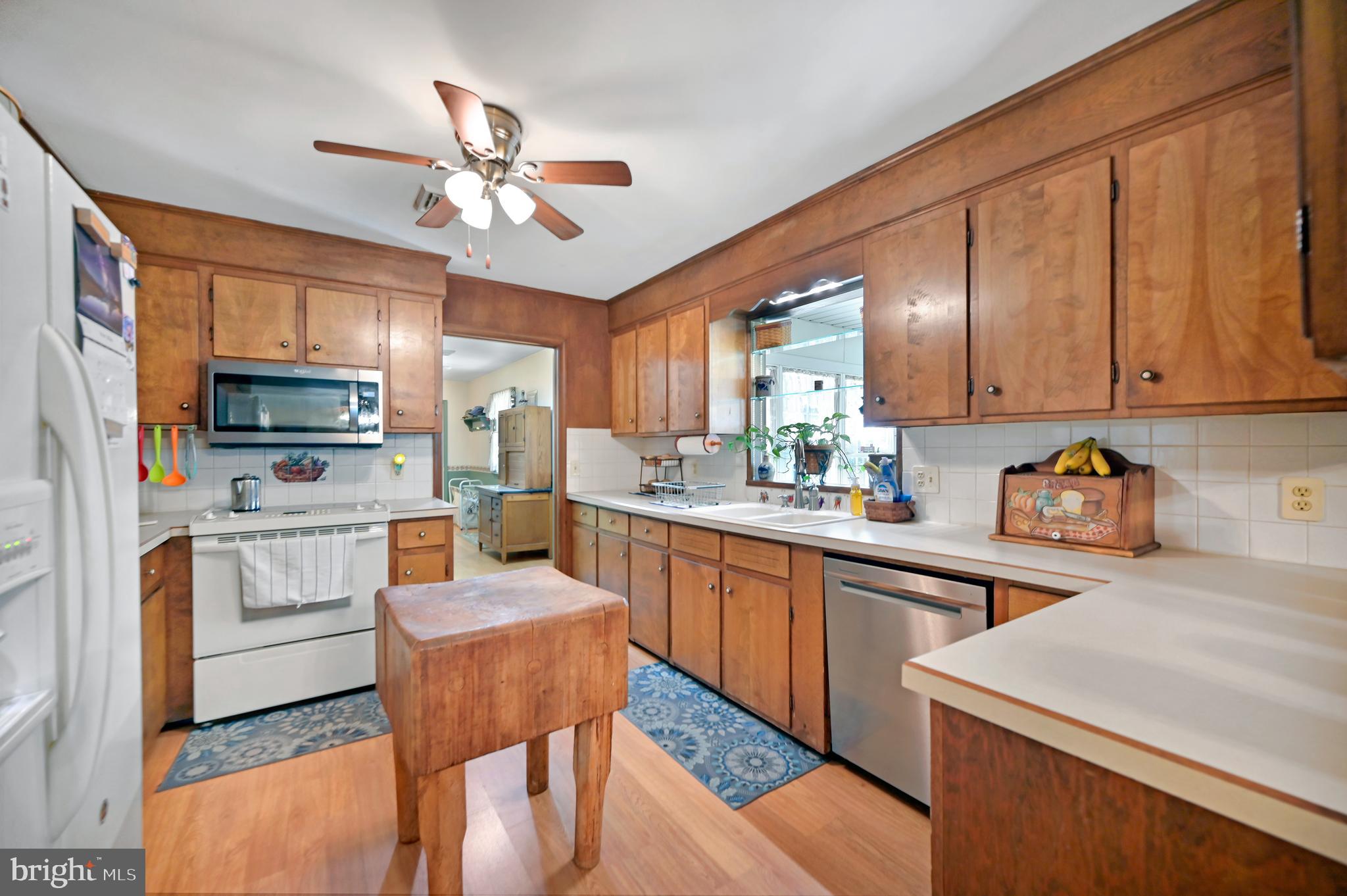 29455 West Line Road Delmar, MD 21875 - Photo 7 of 34