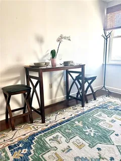 $1,395 | 1205 St Charles Avenue, Unit 1202, New Orleans, LA 70130