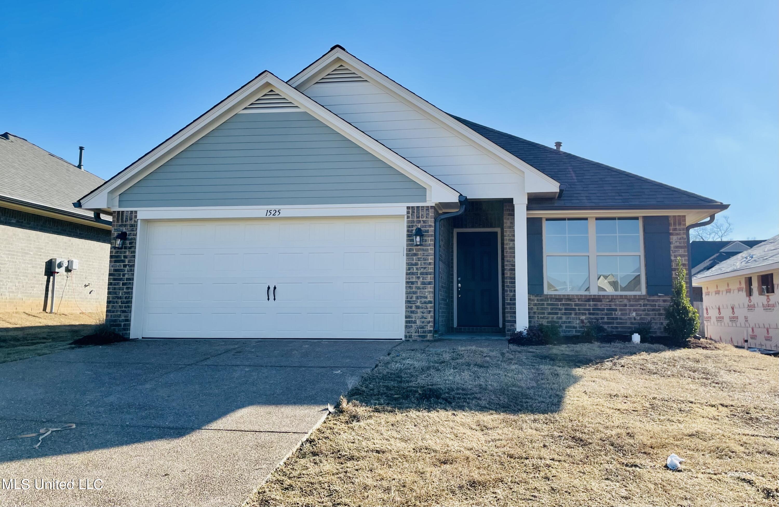 1525 Reece Drive South Southaven, MS 38671 - Photo 1 of 12 2FA6563C-9EC6-4ADB-B420-A4005195DD95