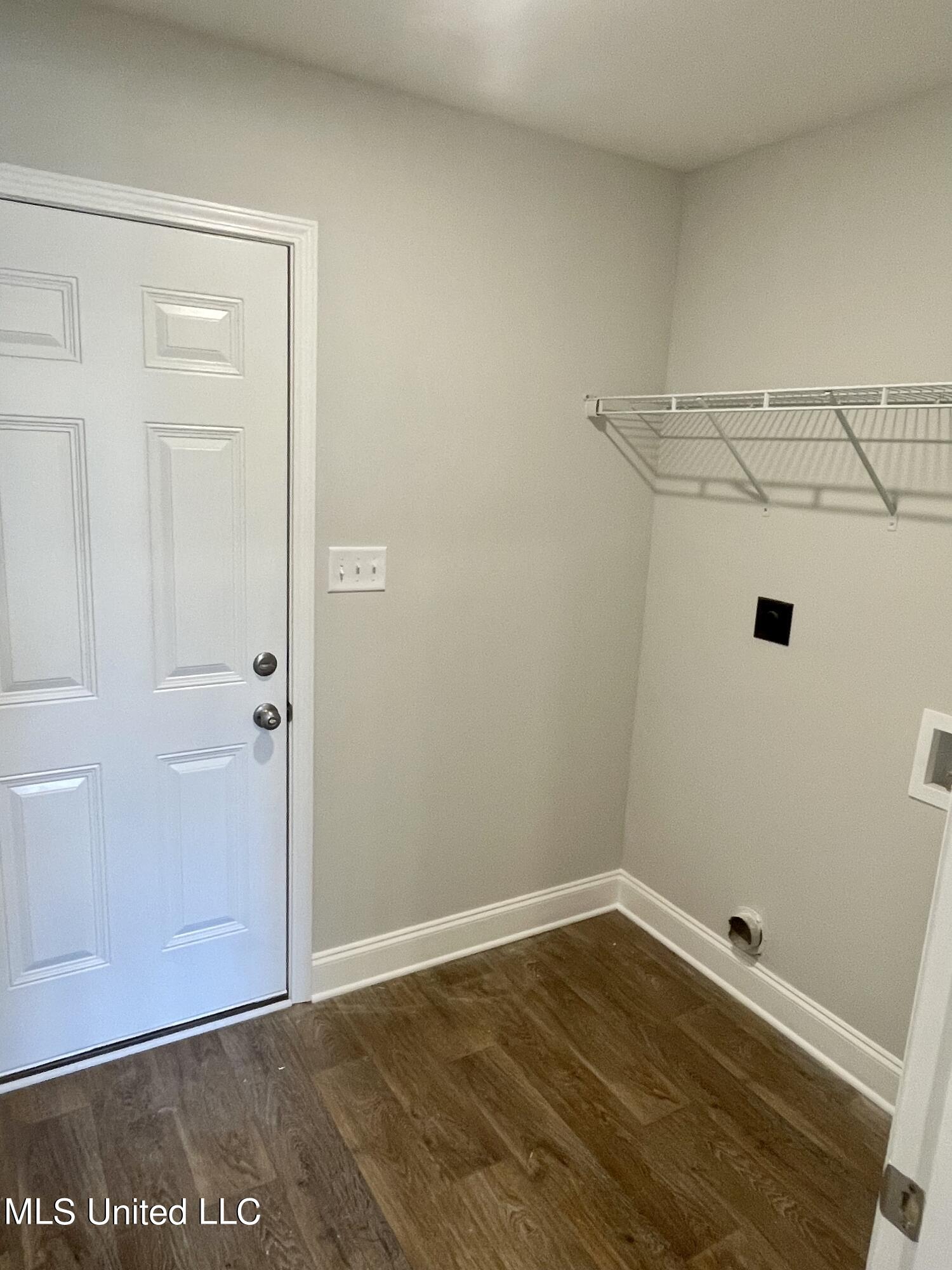 1525 Reece Drive South Southaven, MS 38671 - Photo 8 of 12 031F24CC-6B2F-48CB-86C0-C9EA105648EA