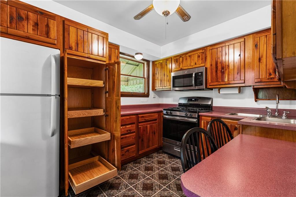 1839 Viruth Street Pittsburgh, PA 15212 - Photo 9 of 32