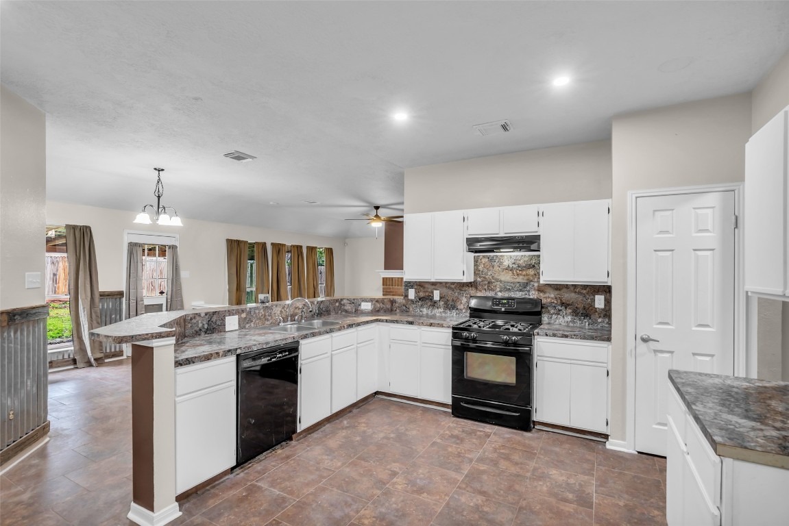 23914 Goodfellow Drive Spring, TX 77373 - Photo 16 of 38