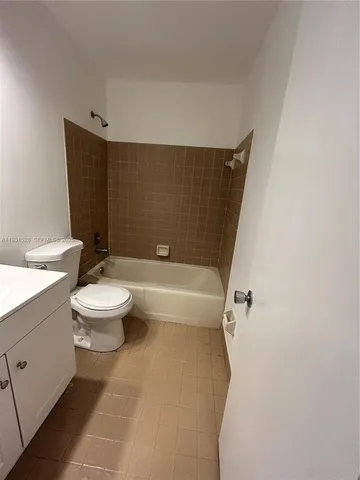 $2,650 | 6857 Southwest 36th Court, Unit 6B, Miramar, FL 33023