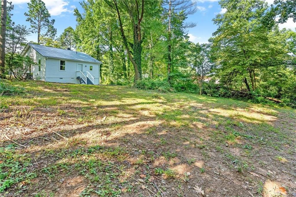 205 Thompson Heights Road Reidsville, NC 27320 - Photo 34 of 35 Gallery Image 34