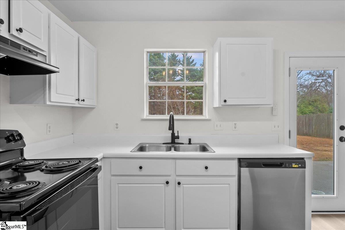 203 Tripmont Court Simpsonville, SC 29680 - Photo 11 of 39
