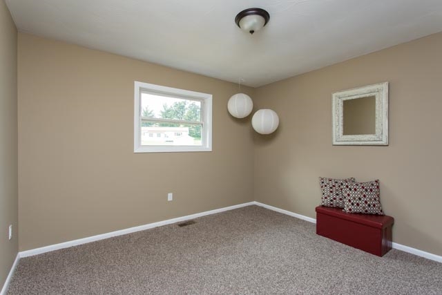 292 East Riverside Drive Timberville, VA 22853 - Photo 10 of 29 One of four bedrooms in the home, all with brand new carpet.