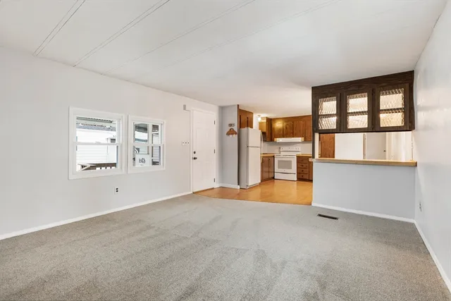 $199,900 | 22 Thayer Drive, Taunton, MA 02780