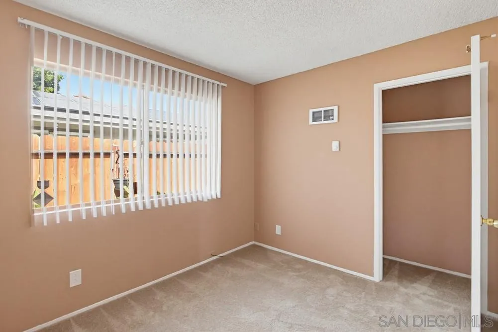 1234 Sangamon Avenue Spring Valley, CA 91977 - Photo 22 of 46