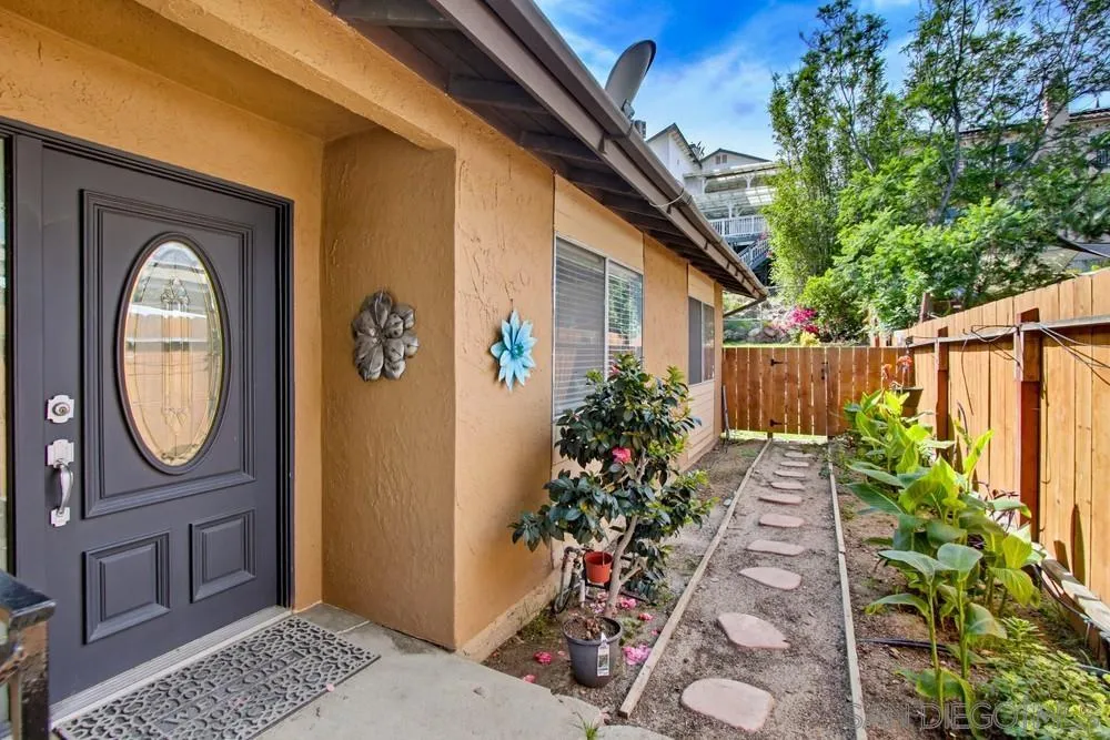 1234 Sangamon Avenue Spring Valley, CA 91977 - Photo 6 of 46