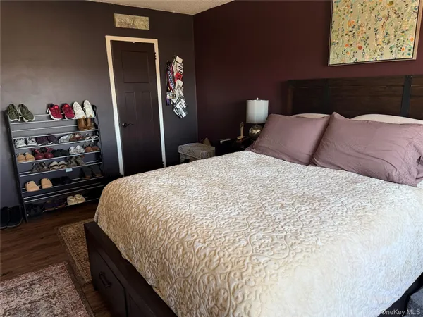 $199,900 | 160 Academy Street, Unit 7H, Poughkeepsie, NY 12601