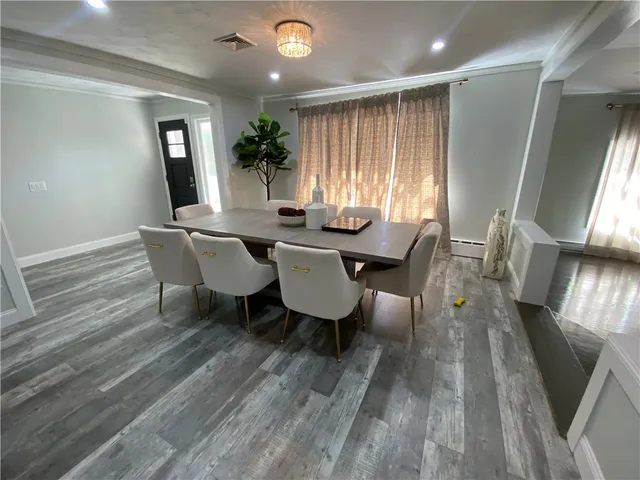 $699,900 | 109 Cobble Hill Road, Lincoln, RI 02865