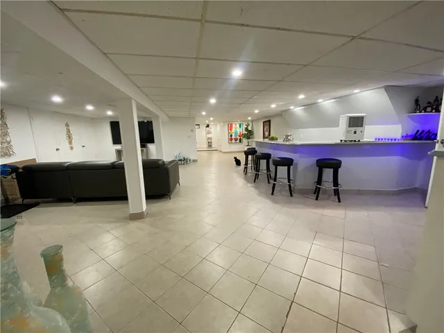 $699,900 | 109 Cobble Hill Road, Lincoln, RI 02865