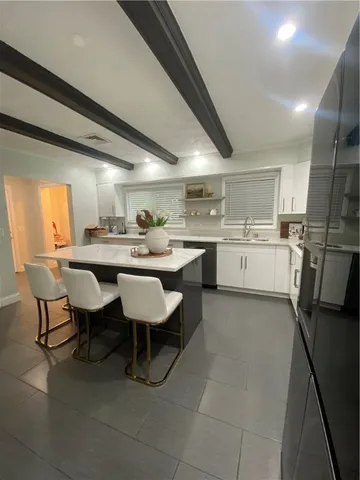 $699,900 | 109 Cobble Hill Road, Lincoln, RI 02865