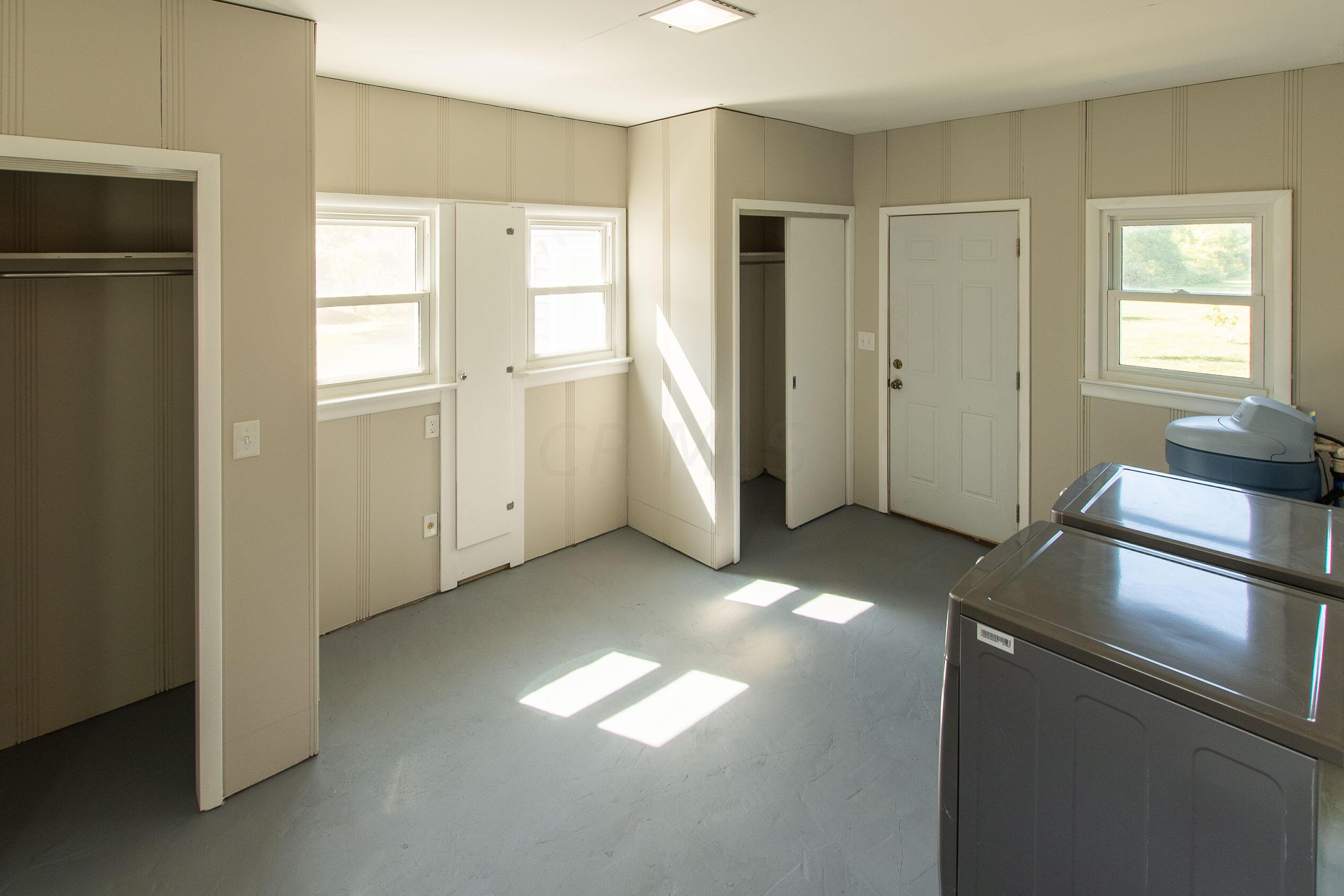 2867 Smeltzer Road Marion, OH 43302 - Photo 22 of 29 MUD Room