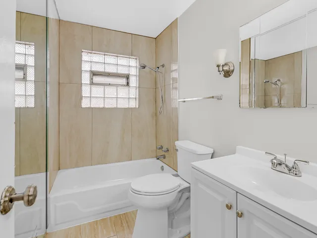 $224,900 | 8844 South Prairie Avenue, Chicago, IL 60619