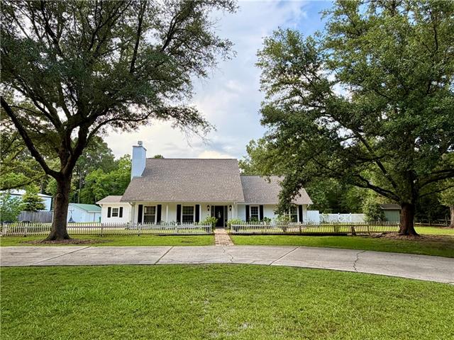 1 Rene Court Mandeville, LA 70471 - Photo 1 of 28