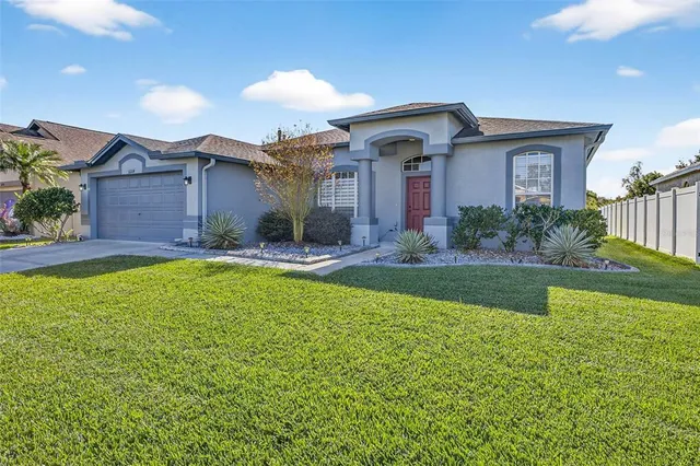 $2,900 | 31224 Crestmont Court, Wesley Chapel, FL 33543