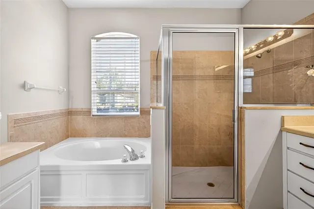 $2,900 | 31224 Crestmont Court, Wesley Chapel, FL 33543