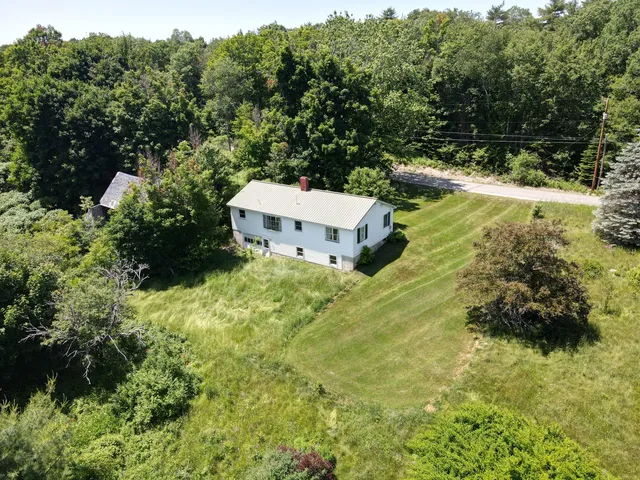 $224,500 | 187 Richards Road, Benton, ME 04901