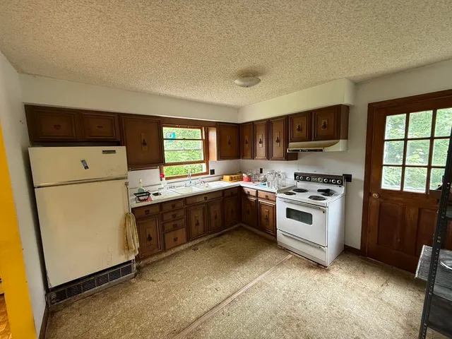 $224,500 | 187 Richards Road, Benton, ME 04901