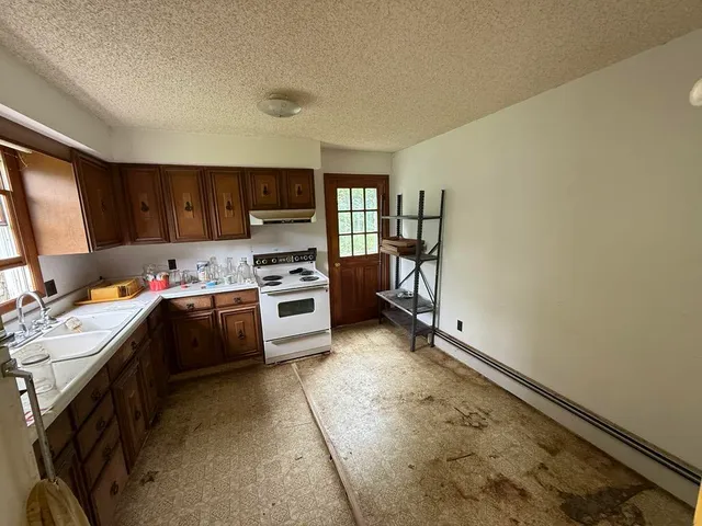 $224,500 | 187 Richards Road, Benton, ME 04901