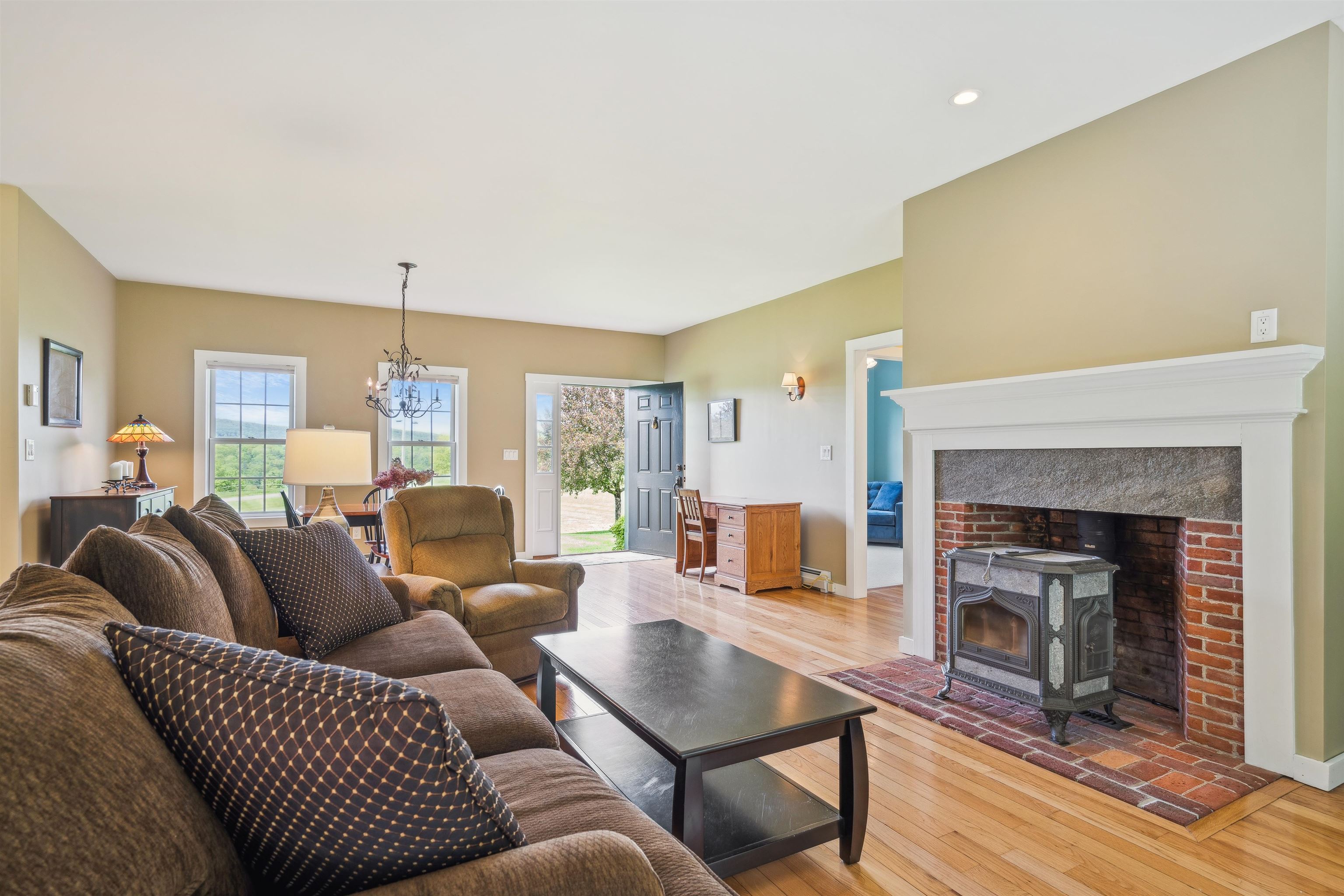 222 Parkview Road Springfield, VT 05156 - Photo 15 of 39